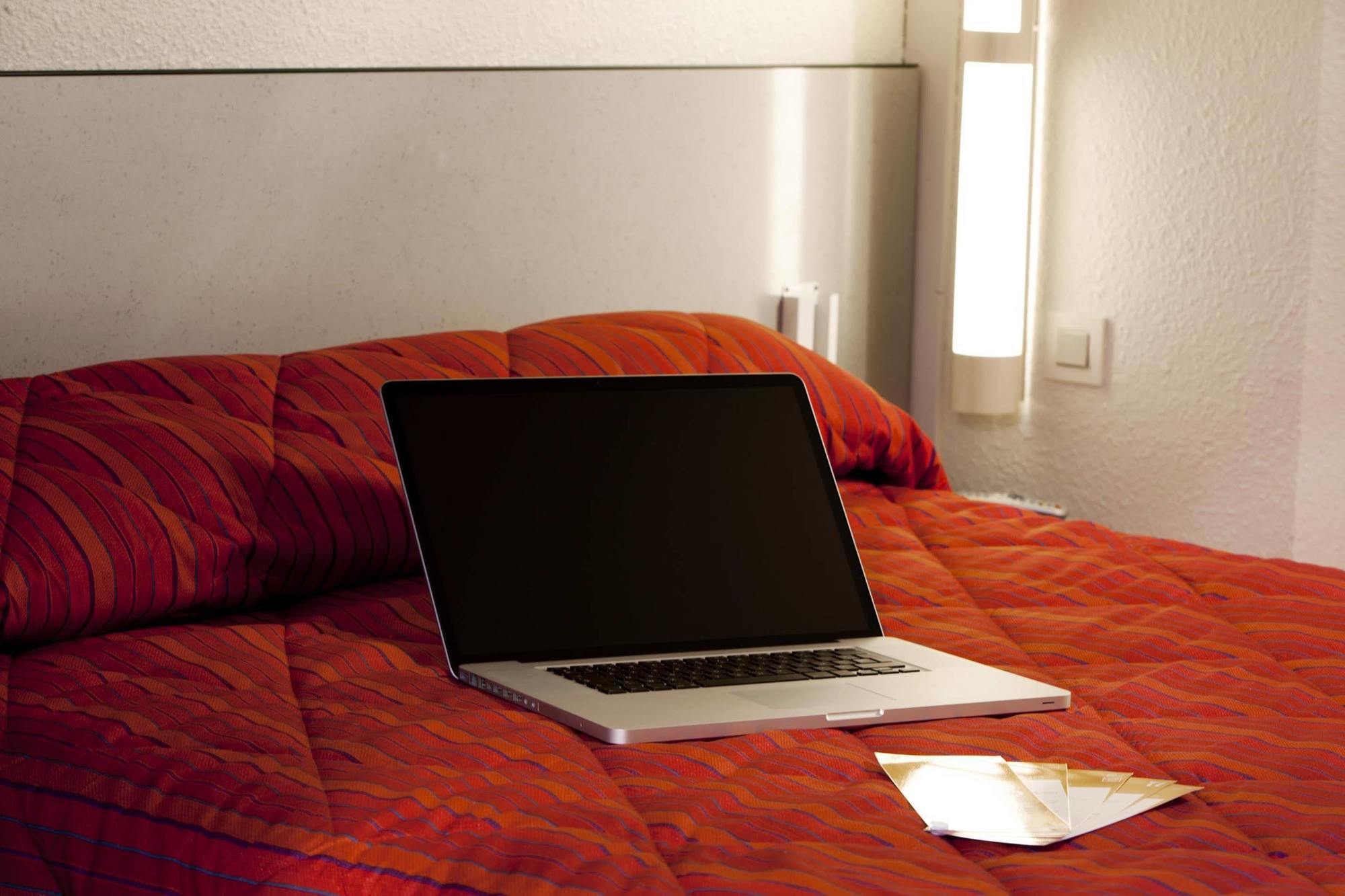 Hotelf1 Lyon Bourgoin-jallieu Hotel