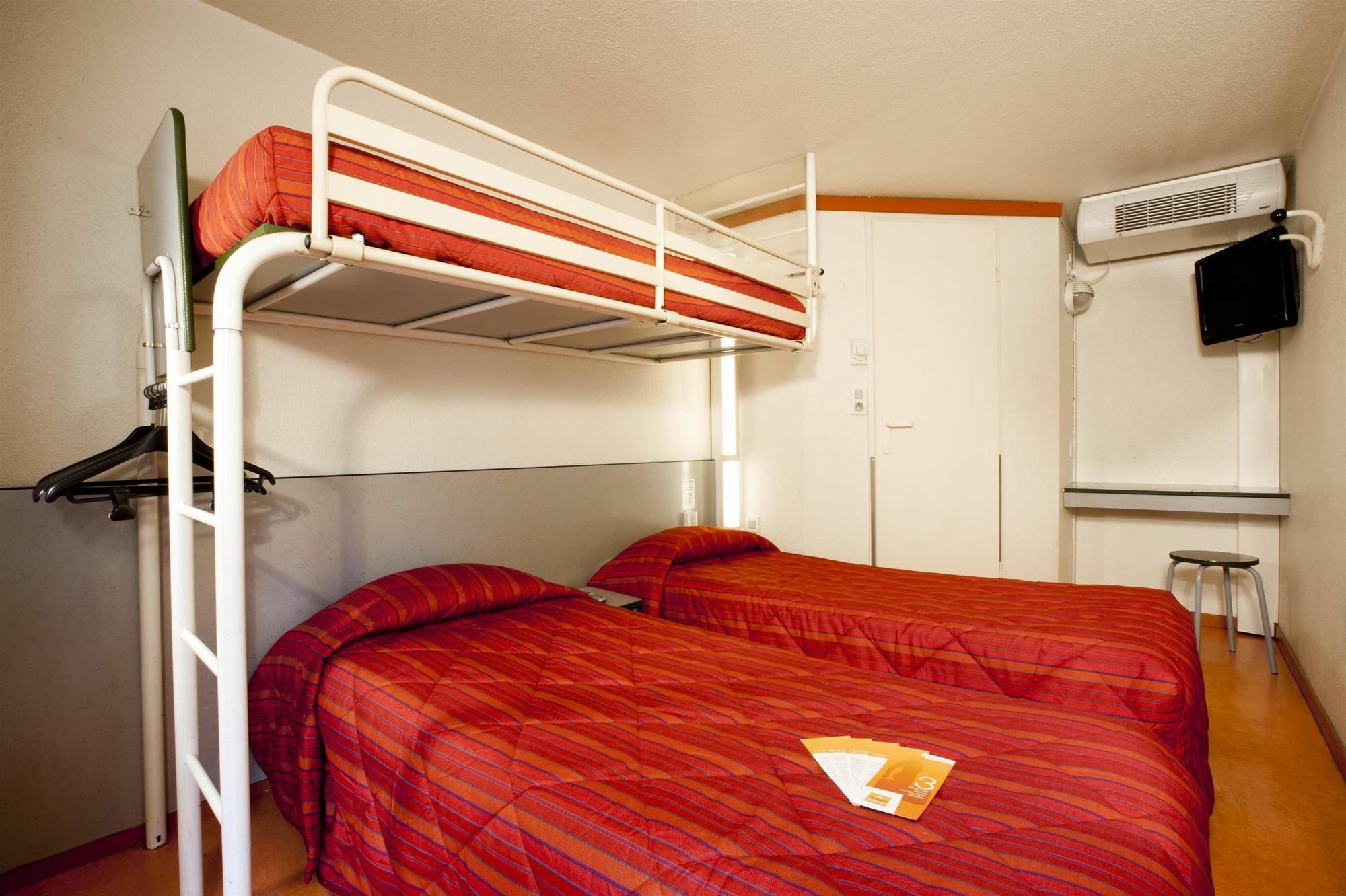 Hotelf1 Lyon Bourgoin-jallieu L'Isle-d'Abeau